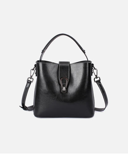 Maréia – Élégance intemporelle en cuir véritable