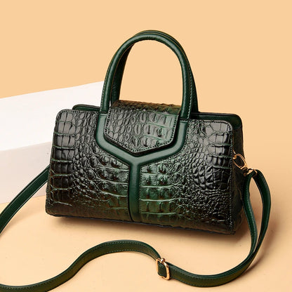 Crocélia – Le sac effet croco au luxe affirmé