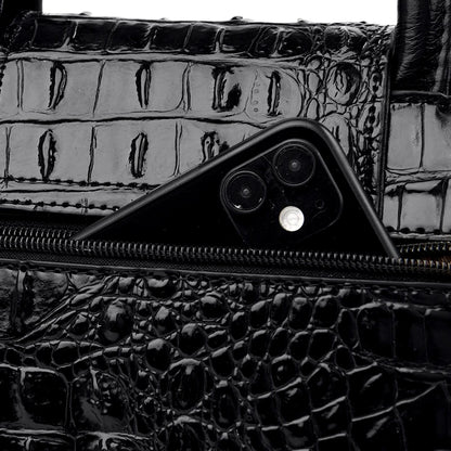 Crocélia – Le sac effet croco au luxe affirmé