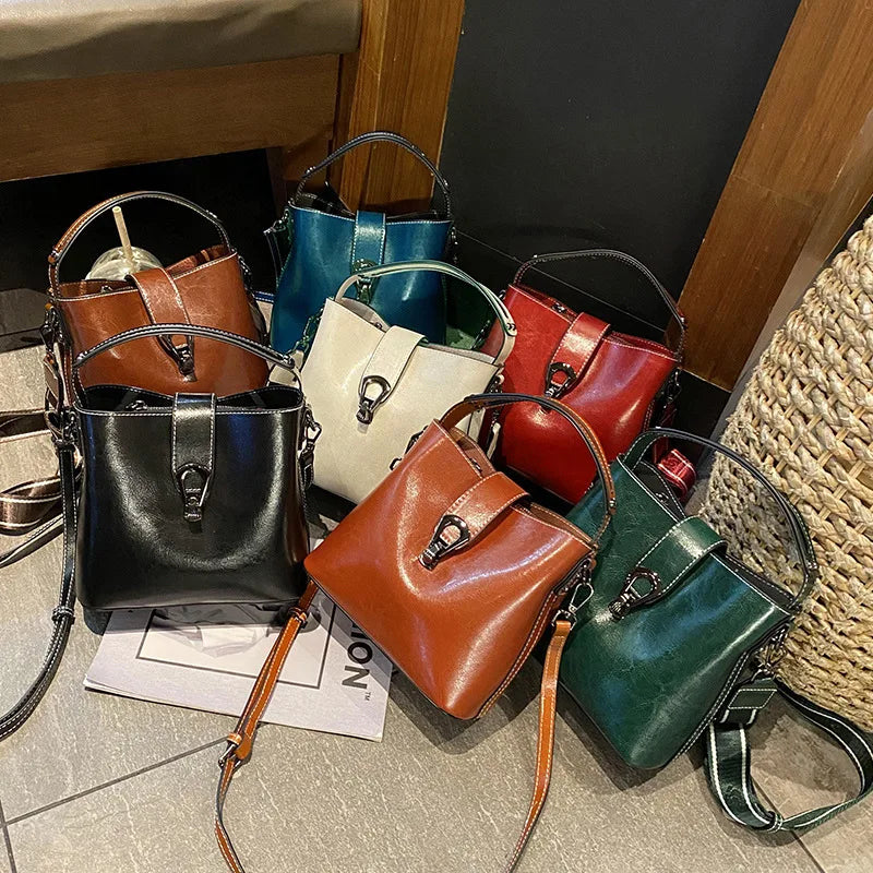 Maréia – Élégance intemporelle en cuir véritable