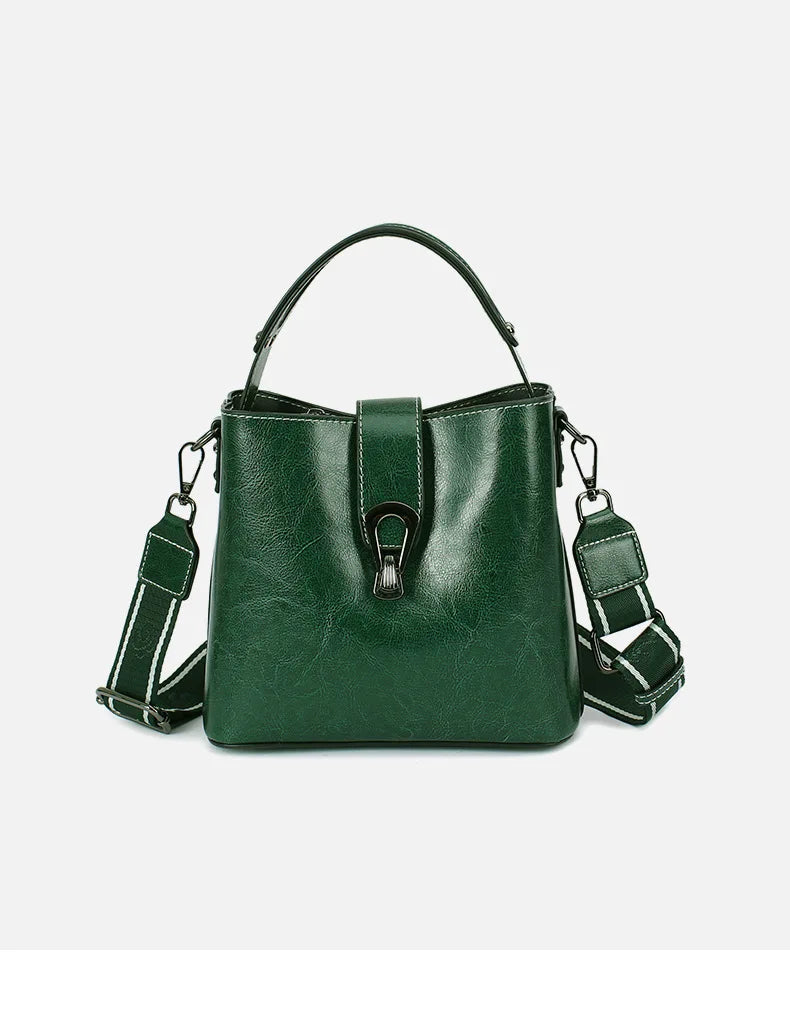 Maréia – Élégance intemporelle en cuir véritable